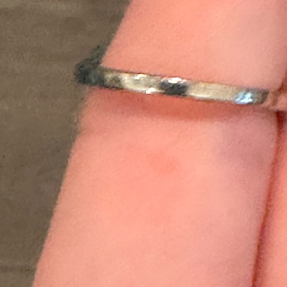 Simulated emerald ring - Picture 8 of 8